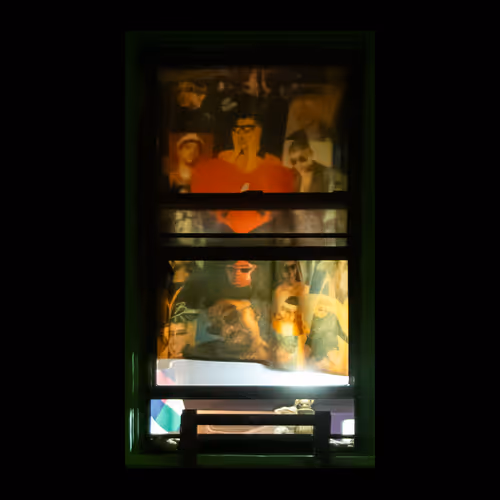 WINDOW 596