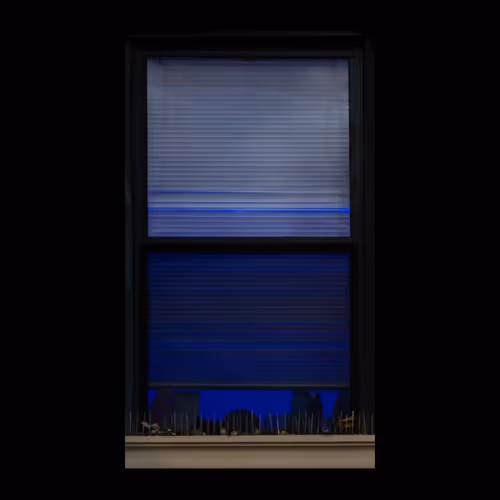 WINDOW 775