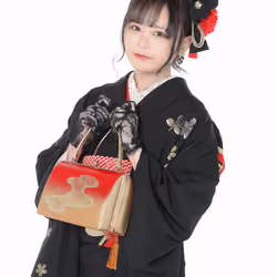 竹内ななみ