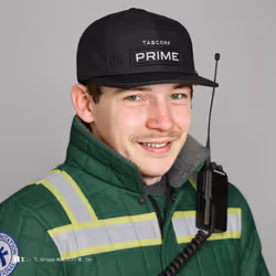 2302