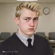 813