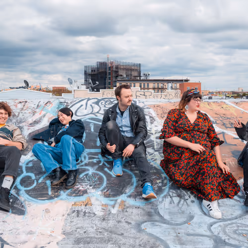 Interview With the Artists of Tomorrow - Ayumi & The Spacemen