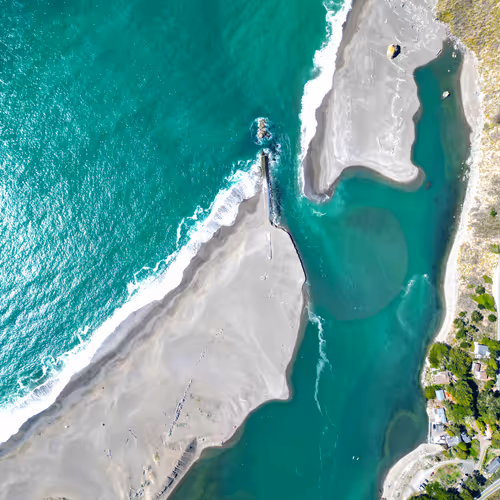 Light Through A Lens