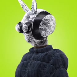 605