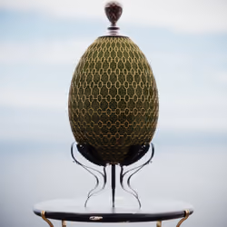 Royal Egg #277