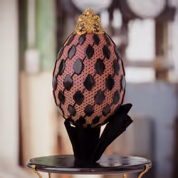 Royal Egg #593