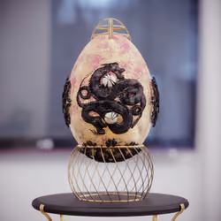Royal Egg #1518