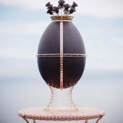 Royal Egg #809