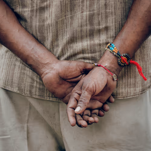 Collecting Hands India