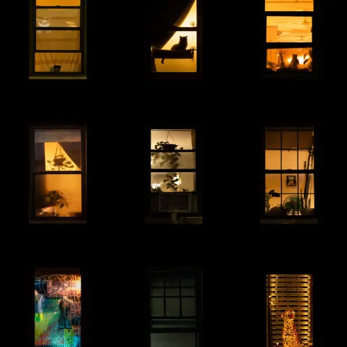 BUILDING 1222