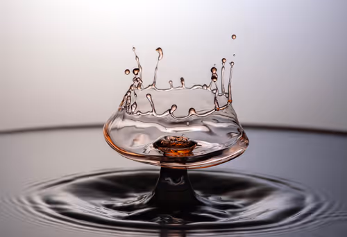 Amber Crown 1