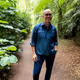 323