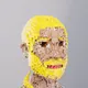 8352