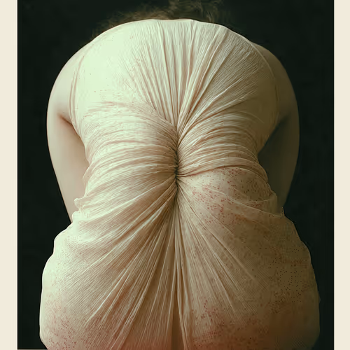 Curvature 121990684
