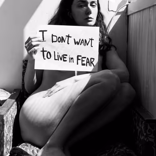 I DONT WANT TO LIVE IN FEAR