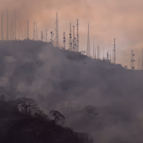 Unidentified contract - XsqGZAxoIv