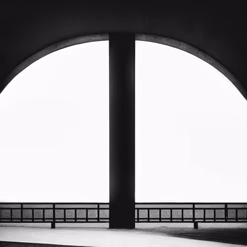 T Arch