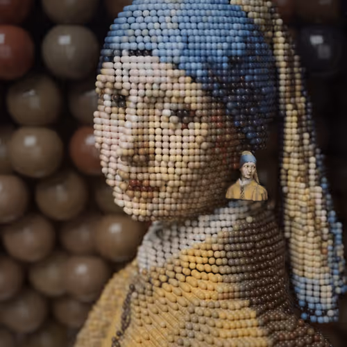 La jeunes filles en perles