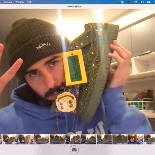 #1000