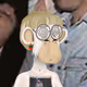 1621