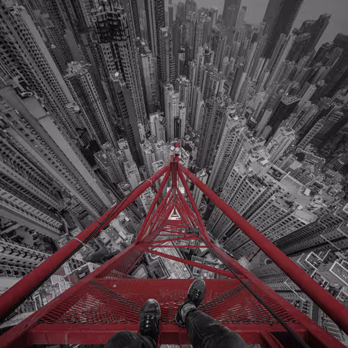 On The Roofs Yock7