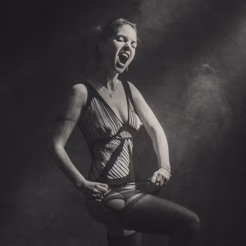 Tati Shegai 1