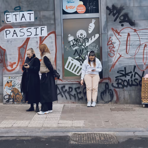 The saleswomen's break