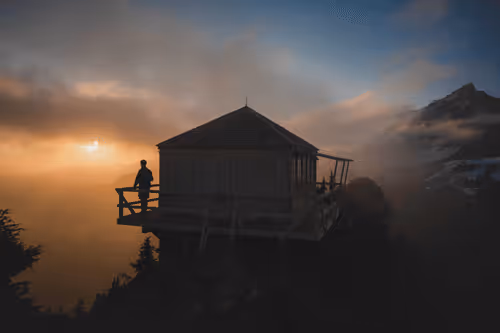 Item #45596941573793708614838705056651537546 Media