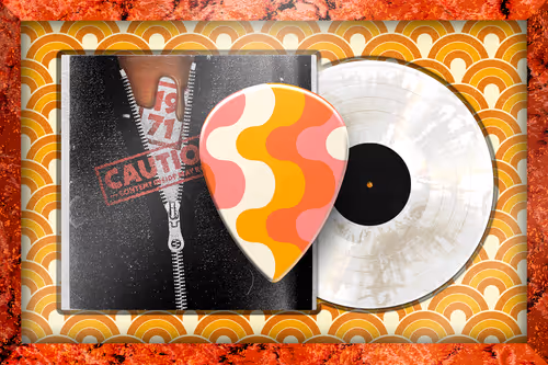 Item #7211 Media