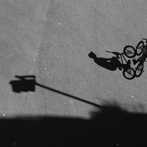 Monochrome Editions V2