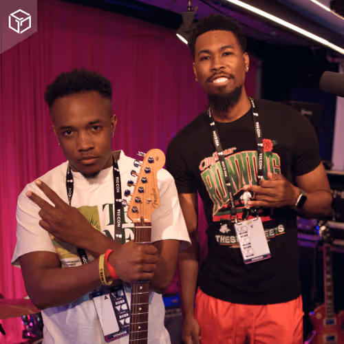 Item #629182096436815218943779649141339422982144 Media