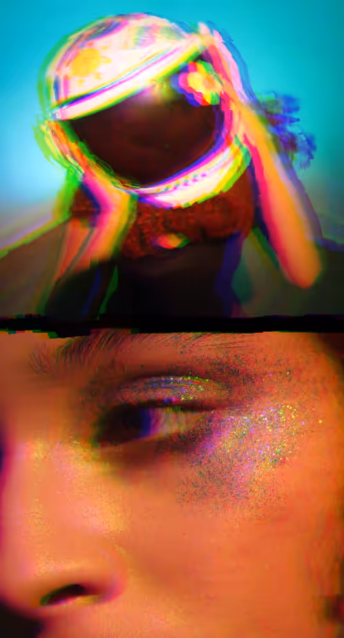 Item #66000100004 Media