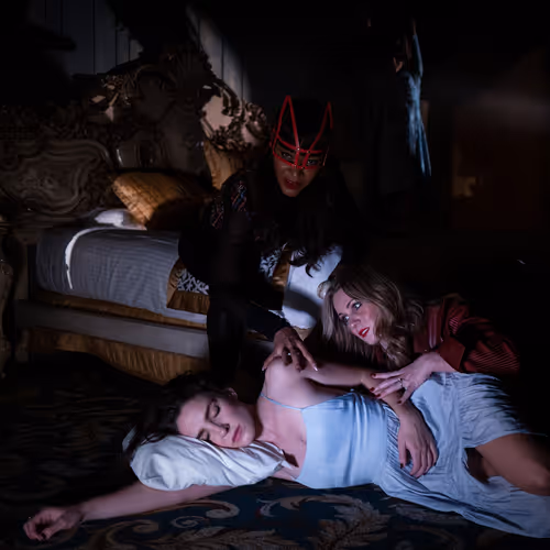 Keepers Of The Inn