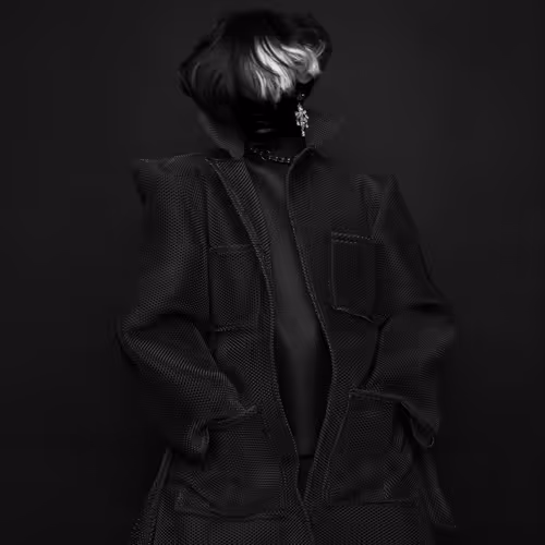 Monochrome Universe V2