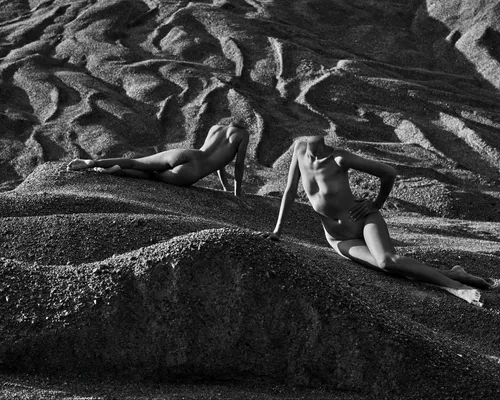 We Breathe Editions