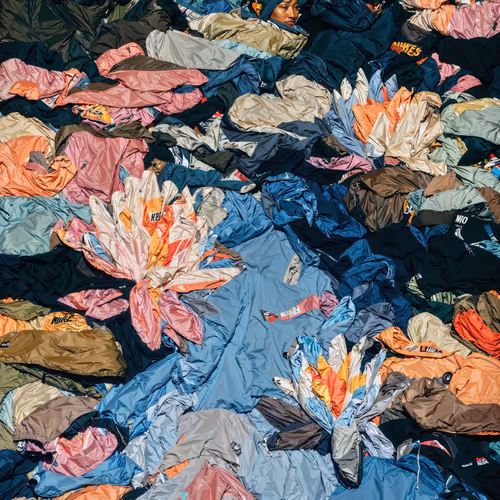 Worn Currents By 0009