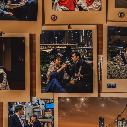 Item #32000087 Media