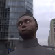 572