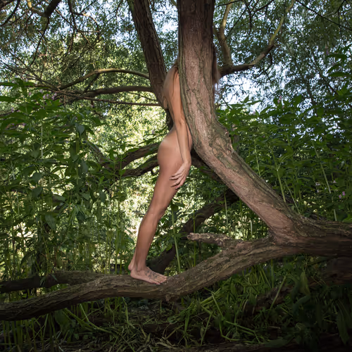 The Human Form By Ben Hopper
