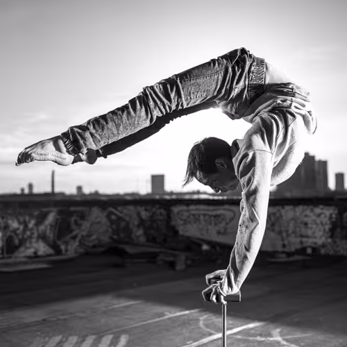 The Human Form By Ben Hopper