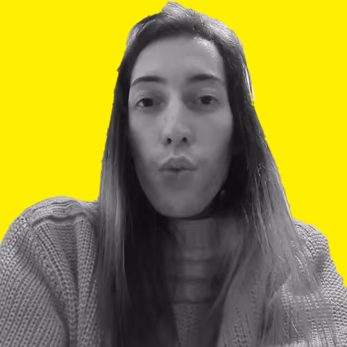 Daniella Mesquitas Self PFPs