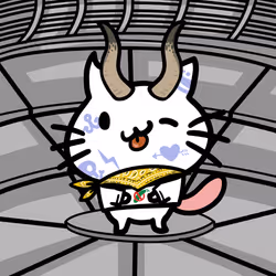 923