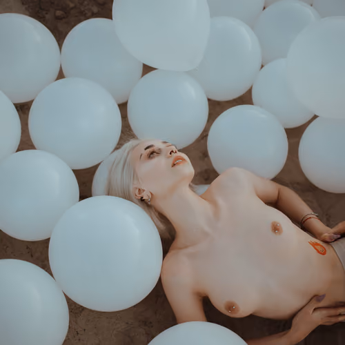 Circles in the sand