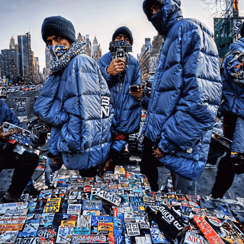 Item #832928967 Media