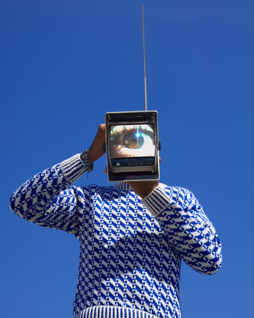 Item #52200020041 Media