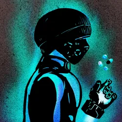 607