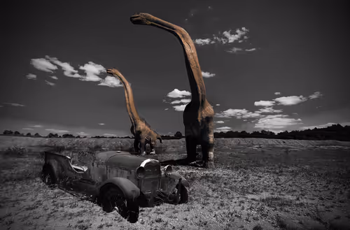 Item #32635133387139768733814433479774263562118724338219916933102973659293025304579 Media