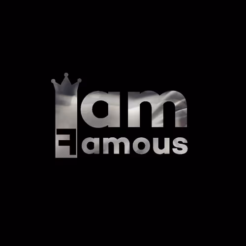 "I am Famous" - NFT Portraits by Banhalmi Norbert