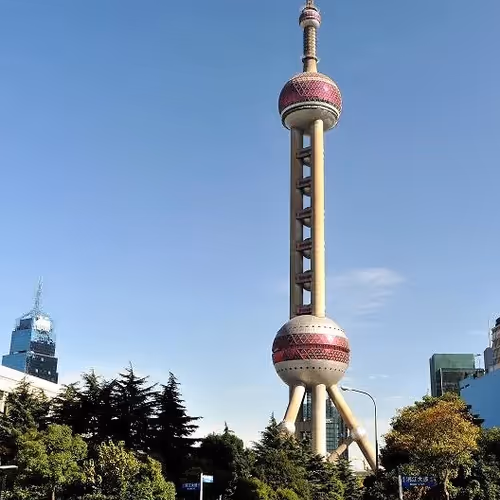 Life in Shanghai - Contemporary Van Gogh
