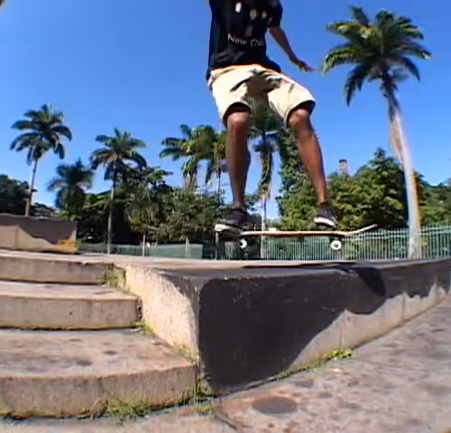 Kick flip+Bs lipslide+ Frontside Crooked